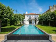 Moradia isolada T3+1 com jardim, piscina e guest house...