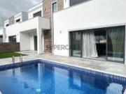 Moradia isolada T3 em Albufeira e Olhos de Água de 120 m²