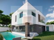 Moradia Isolada T4 c/ Piscina e Garagem