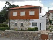 Moradia isolada T4 em Vila de Punhe de 90 m²