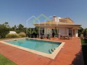 Moradia Isolada T4, Piscina Privativa em Vale do Garrão