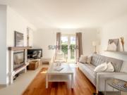 Moradia isolada T5 com jardim e garagem, em Azeitão