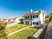 Moradia isolada T5 em Arruda dos Vinhos inserida em...