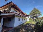 Moradia Isolada T5 em São Paio de Oleiros, Santa Maria...