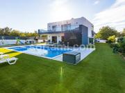 Moradia Isolada T5 Venda em Almancil,Loulé