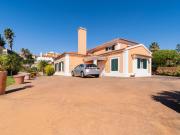 Moradia Isolada T6 com Garagem e Piscina Coberta na...