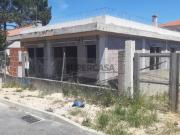 Moradia isolada térrea T3+1 com piscina em Pinhal...