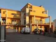 Moradia isolada UNIFAMILIAR, T5, a 1.500 m da praia de...