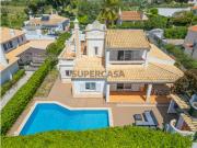 Moradia Isolada V4 c/ Piscina Aquecida em zona...