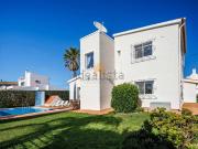 Moradia, Lagoa e Carvoeiro