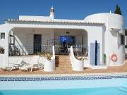 Moradia, Lagoa e Carvoeiro