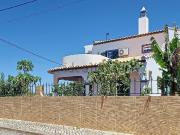 Moradia, Lagoa e Carvoeiro