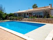 Moradia, Lagoa e Carvoeiro