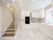 Moradia, Lagoa e Carvoeiro