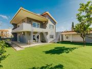 Moradia localizada em Cascais Bicesse em zona muito...