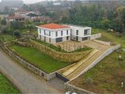 Moradia, Lomar e Arcos