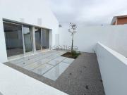 Moradia, Lourinhã e Atalaia