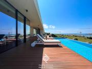 Moradia Luxo com 4 suítes e piscina na Quinta Marques Gomes