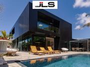 Moradia Luxury em Zona Privilegiada de Ponta Delgada,...