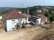 Moradia M4 com Armazém e Terreno em VALE DIOGO ARGANIL