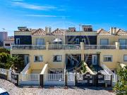 Moradia moderna com 3 quartos, piscina privada e estúdio...