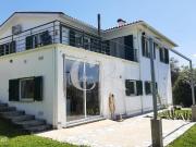 Moradia moderna isolada de 3 quartos com vistas perto de Cja