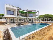 Moradia Moderna na Gal em construo