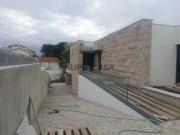 Moradia Moderna T3+1 com Piscina e Excelente Localização...