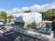 Moradia Moderna T3 com Piscina na Lagoa de Albufeira