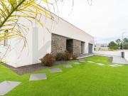 Moradia Moderna T5 com Excelente Exposição Solar – Ançã,...