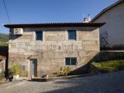 Moradia, Moimenta Santo André