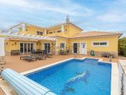 Moradia, Monte Gordo