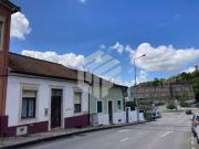 Moradia na Estrada de Coselhas