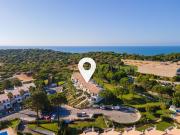 Moradia na Praia da Falésia em condomínio privado com...