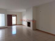 Moradia, Nogueira e Silva Escura