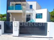 Moradia nova com 4 quartos para venda em vilamoura