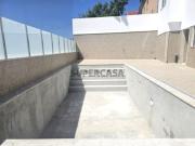 Moradia nova com piscina em Lobão