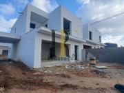 Moradia nova com piscina em Santa Maria de Lamas