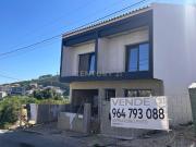 Moradia Nova em Construção no Bairro do Girassol