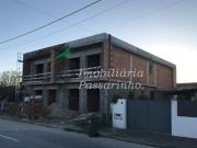 Moradia Nova Geminada T4 c/Piscina Fernão Ferro