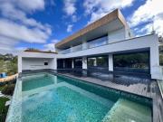 Moradia NOVA Moderna em Cascais com Piscina e Jardim...