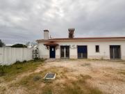 MORADIA NOVA T2 | Condomínio Fechado Riachos