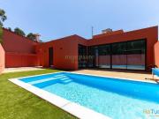 Moradia Nova T3+1 com Piscina Aquecida a 750m da Praia ?...