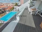 Moradia Nova T3+1 em Porto Salvo Viva com Conforto e Estilo