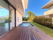 Moradia Nova T3 com Jardim e Piscina Privativa para...