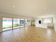 Moradia Nova T4 C/ Piscina Vila Nogueira de Azeitão