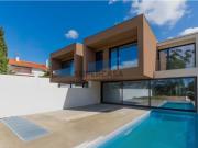 Moradia Nova T5+1 Estoril