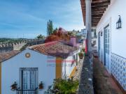 Moradia, Óbidos e Sobral da Lagoa