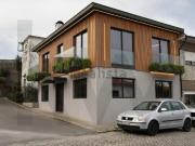 Moradia, Oliveira do Douro