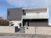 Moradia, Oliveira do Hospital e São Paio de Gramaços